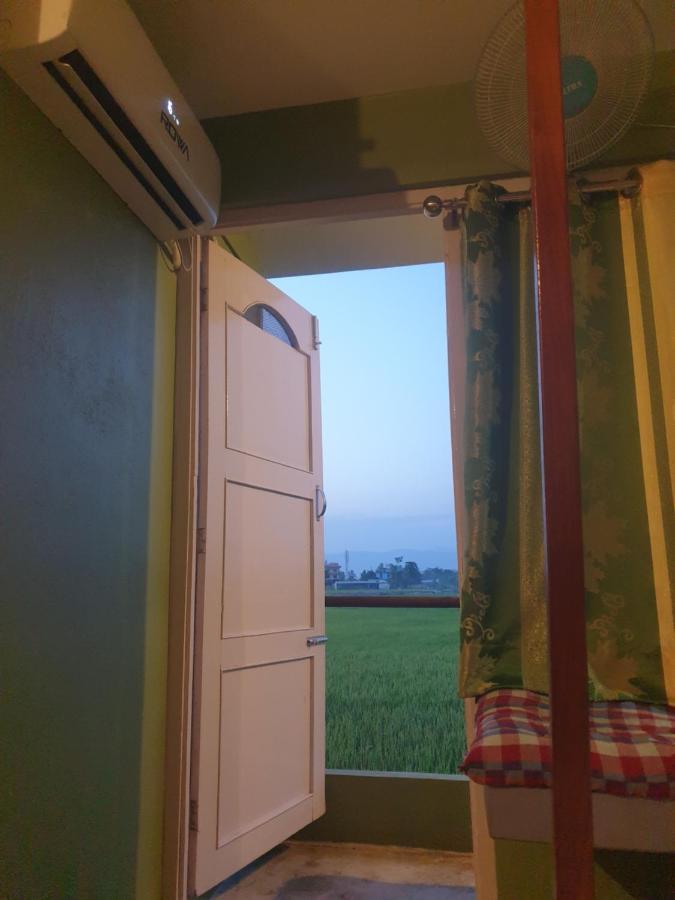 Hippies Colony - Travellers Home โซราฮา ภายนอก รูปภาพ