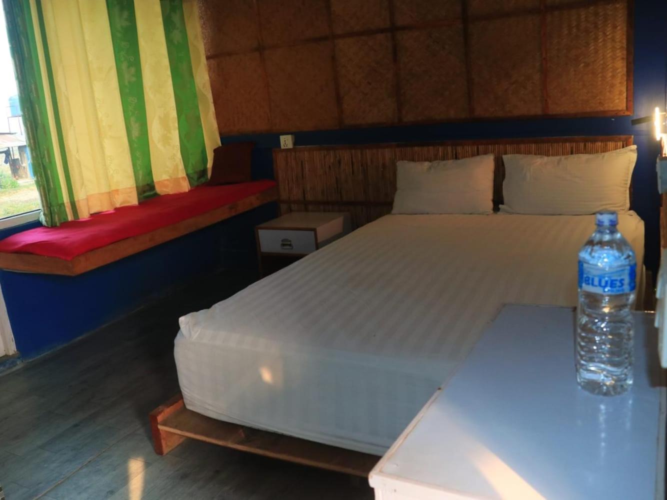 Hippies Colony - Travellers Home โซราฮา ภายนอก รูปภาพ